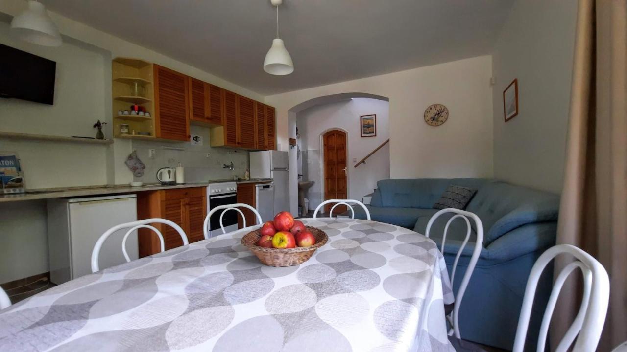 Biker Holiday Home Balatonakarattya Exterior foto
